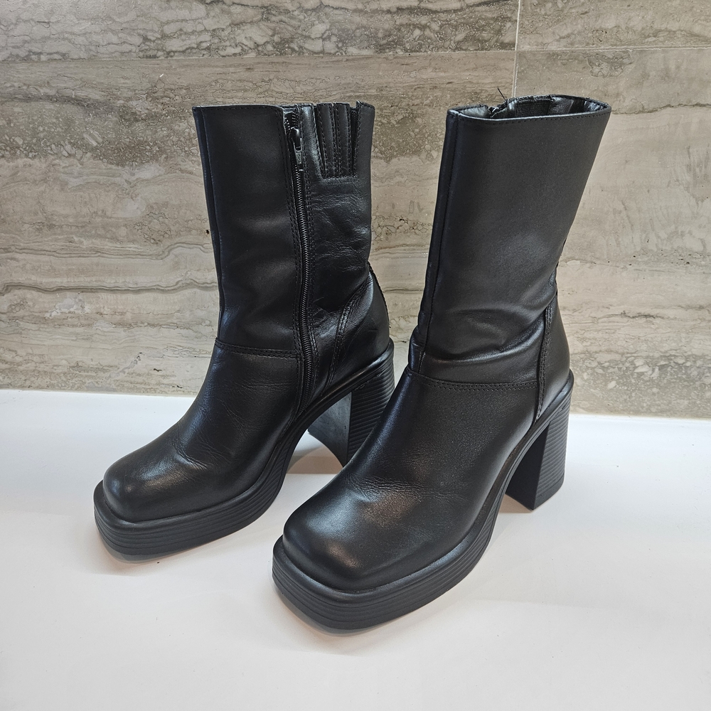 Steve Madden Fantsie Black Heeled Boots